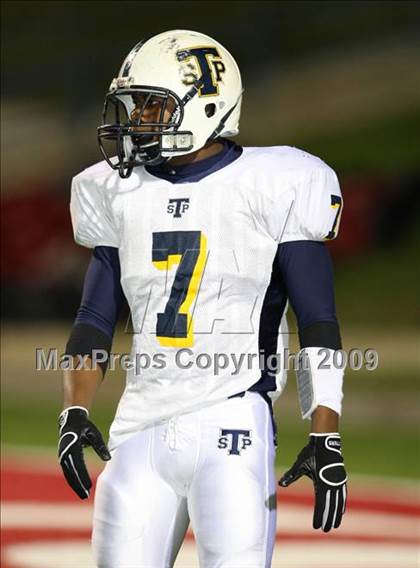 Thumbnail 3 in Stony Point vs. Lee (Texas 5A Region II D1 Playoffs) photogallery.