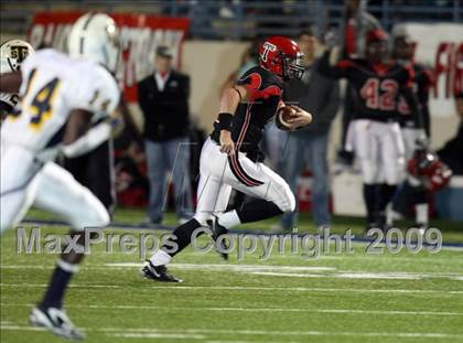 Thumbnail 1 in Stony Point vs. Lee (Texas 5A Region II D1 Playoffs) photogallery.