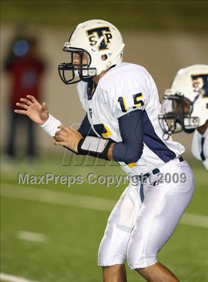 Thumbnail 2 in Stony Point vs. Lee (Texas 5A Region II D1 Playoffs) photogallery.