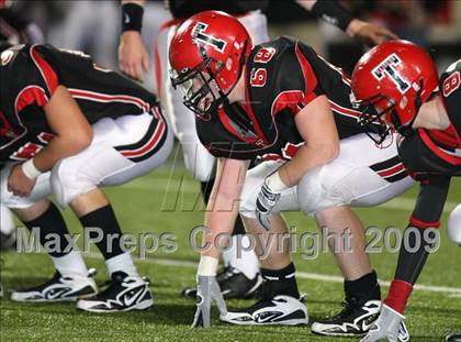Thumbnail 3 in Stony Point vs. Lee (Texas 5A Region II D1 Playoffs) photogallery.