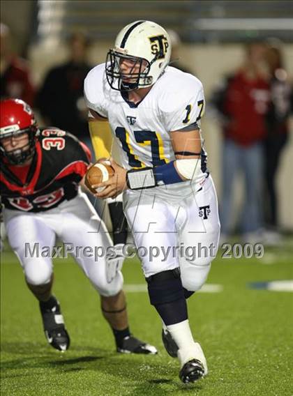 Thumbnail 2 in Stony Point vs. Lee (Texas 5A Region II D1 Playoffs) photogallery.