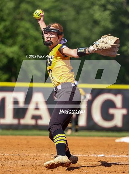Thumbnail 1 in Hernando @ Center Hill  (MHSAA 6A Round 1) photogallery.