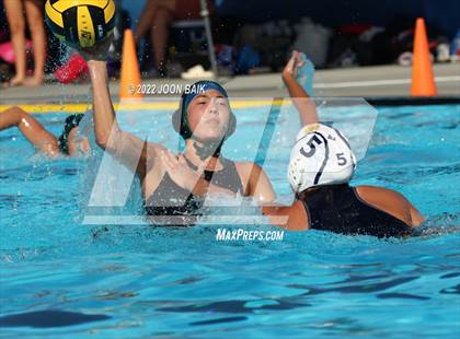 Thumbnail 2 in Alhambra vs Moreau Catholic (Tri-Valley Invitational) photogallery.