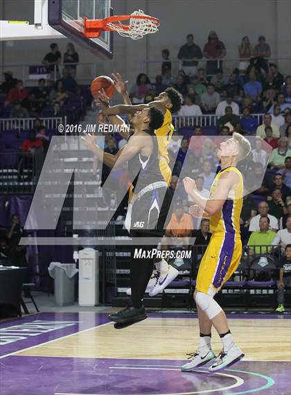 Thumbnail 2 in IMG Academy vs. Montverde Academy (City of Palms Classic) photogallery.