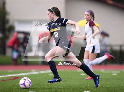 Thumbnail 3 in Sacred Heart Prep vs. Menlo School photogallery.