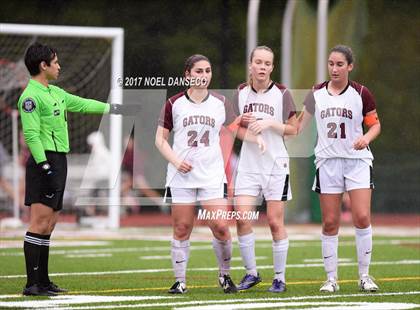 Thumbnail 2 in Sacred Heart Prep vs. Menlo School photogallery.