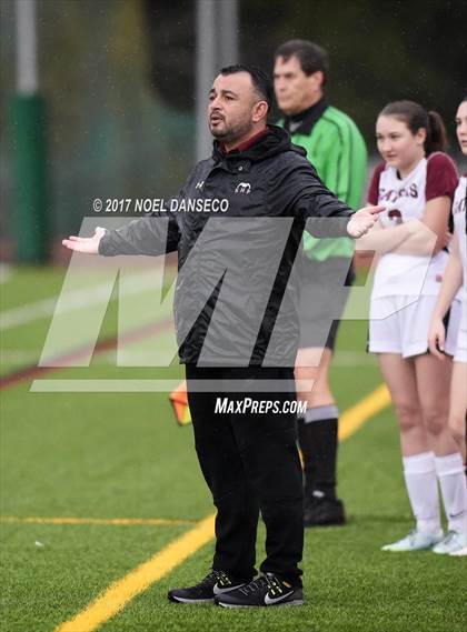 Thumbnail 3 in Sacred Heart Prep vs. Menlo School photogallery.