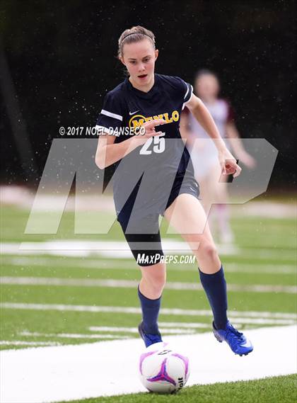 Thumbnail 1 in Sacred Heart Prep vs. Menlo School photogallery.