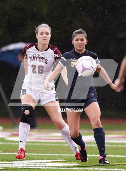 Thumbnail 2 in Sacred Heart Prep vs. Menlo School photogallery.