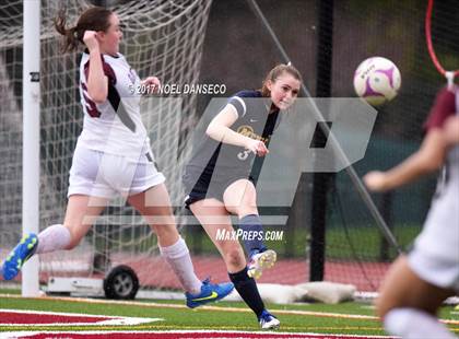 Thumbnail 2 in Sacred Heart Prep vs. Menlo School photogallery.