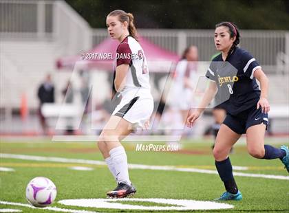 Thumbnail 2 in Sacred Heart Prep vs. Menlo School photogallery.