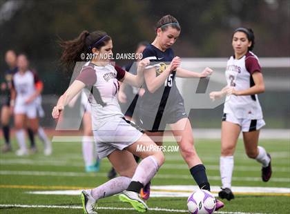 Thumbnail 1 in Sacred Heart Prep vs. Menlo School photogallery.