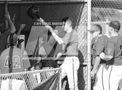 Thumbnail 3 in Taft vs. Granada Hills Charter photogallery.