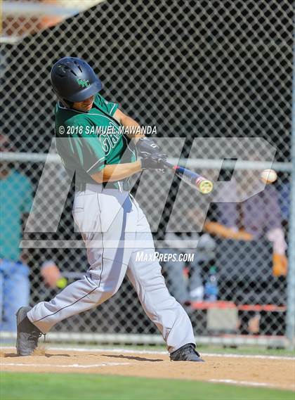 Thumbnail 2 in Taft vs. Granada Hills Charter photogallery.