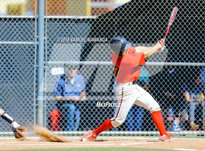 Thumbnail 3 in Taft vs. Granada Hills Charter photogallery.