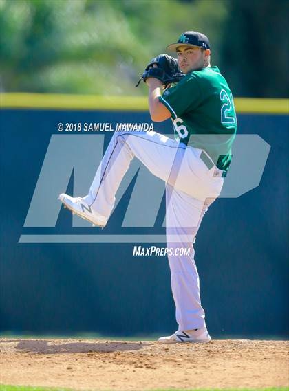 Thumbnail 3 in Taft vs. Granada Hills Charter photogallery.
