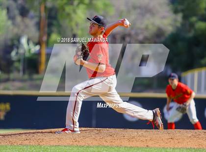 Thumbnail 3 in Taft vs. Granada Hills Charter photogallery.