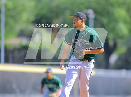 Thumbnail 3 in Taft vs. Granada Hills Charter photogallery.