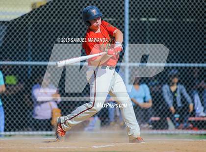Thumbnail 2 in Taft vs. Granada Hills Charter photogallery.