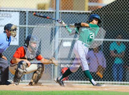 Thumbnail 3 in Taft vs. Granada Hills Charter photogallery.