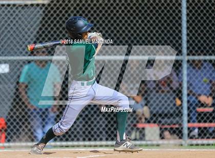 Thumbnail 3 in Taft vs. Granada Hills Charter photogallery.