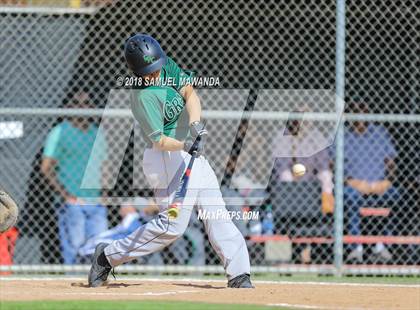 Thumbnail 2 in Taft vs. Granada Hills Charter photogallery.
