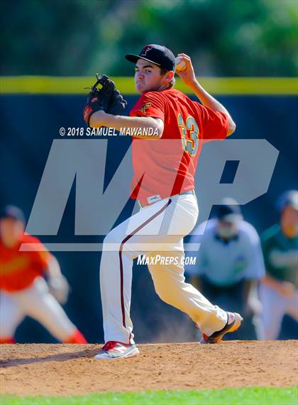 Thumbnail 2 in Taft vs. Granada Hills Charter photogallery.