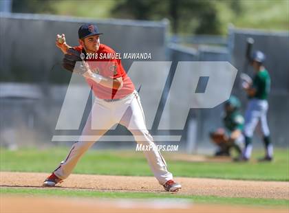 Thumbnail 3 in Taft vs. Granada Hills Charter photogallery.