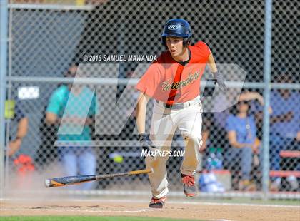 Thumbnail 3 in Taft vs. Granada Hills Charter photogallery.