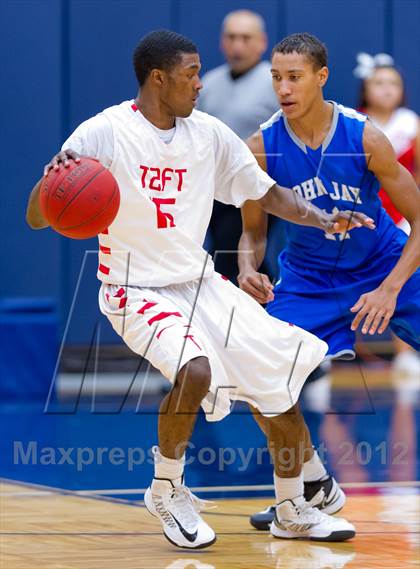 Thumbnail 2 in Jay @ Taft photogallery.