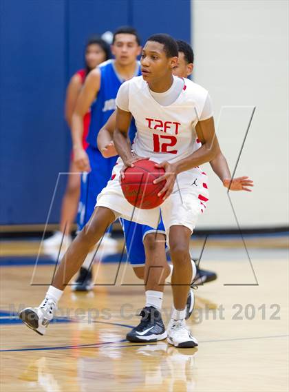 Thumbnail 2 in Jay @ Taft photogallery.