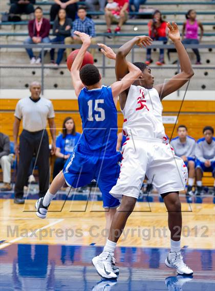 Thumbnail 3 in Jay @ Taft photogallery.