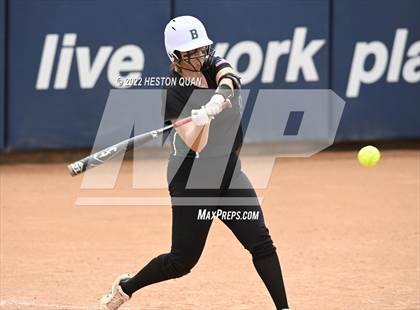 Thumbnail 3 in Bonita vs. Tesoro (CIF-SS D3 Final) photogallery.