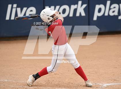 Thumbnail 3 in Bonita vs. Tesoro (CIF-SS D3 Final) photogallery.