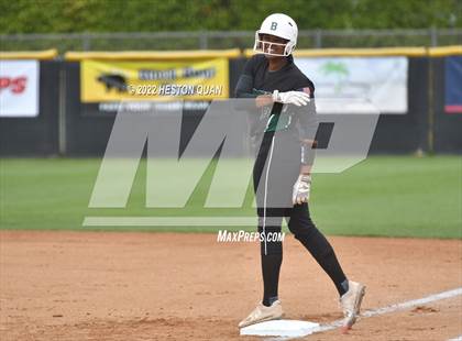 Thumbnail 2 in Bonita vs. Tesoro (CIF-SS D3 Final) photogallery.