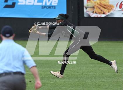 Thumbnail 1 in Bonita vs. Tesoro (CIF-SS D3 Final) photogallery.