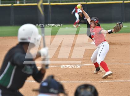 Thumbnail 1 in Bonita vs. Tesoro (CIF-SS D3 Final) photogallery.