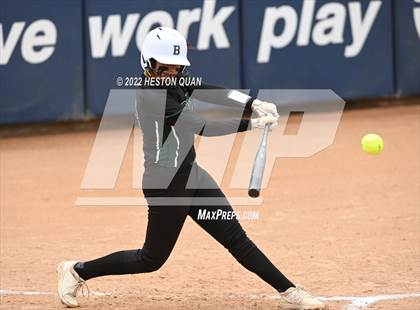 Thumbnail 1 in Bonita vs. Tesoro (CIF-SS D3 Final) photogallery.