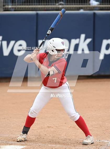 Thumbnail 3 in Bonita vs. Tesoro (CIF-SS D3 Final) photogallery.