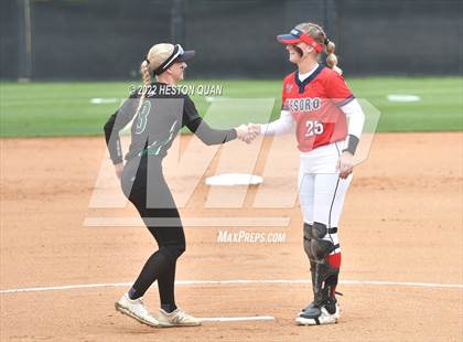 Thumbnail 2 in Bonita vs. Tesoro (CIF-SS D3 Final) photogallery.