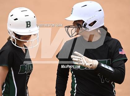 Thumbnail 1 in Bonita vs. Tesoro (CIF-SS D3 Final) photogallery.