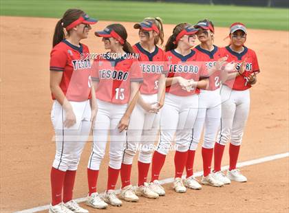 Thumbnail 2 in Bonita vs. Tesoro (CIF-SS D3 Final) photogallery.