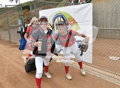 Thumbnail 1 in Bonita vs. Tesoro (CIF-SS D3 Final) photogallery.