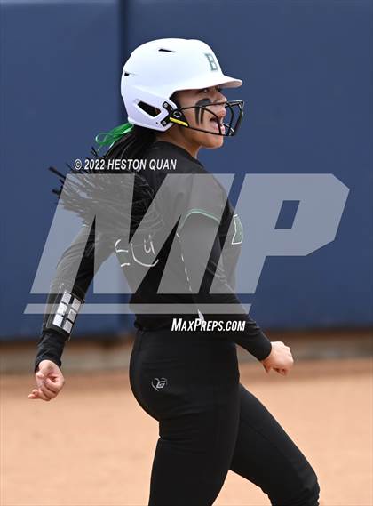 Thumbnail 2 in Bonita vs. Tesoro (CIF-SS D3 Final) photogallery.