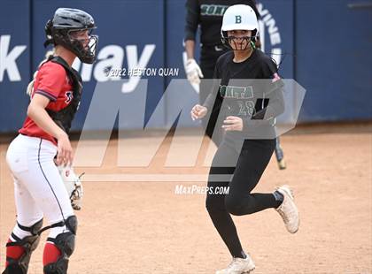 Thumbnail 3 in Bonita vs. Tesoro (CIF-SS D3 Final) photogallery.