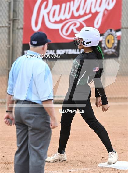 Thumbnail 1 in Bonita vs. Tesoro (CIF-SS D3 Final) photogallery.