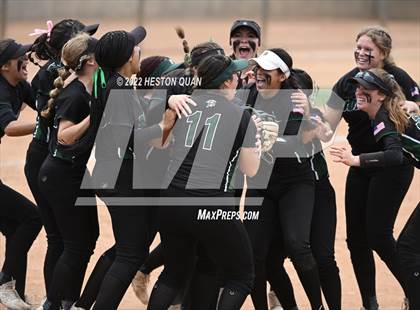 Thumbnail 2 in Bonita vs. Tesoro (CIF-SS D3 Final) photogallery.