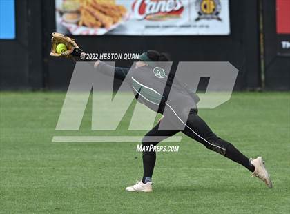 Thumbnail 1 in Bonita vs. Tesoro (CIF-SS D3 Final) photogallery.
