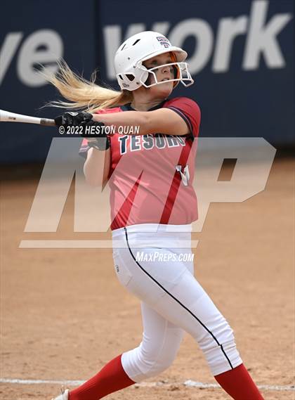 Thumbnail 2 in Bonita vs. Tesoro (CIF-SS D3 Final) photogallery.