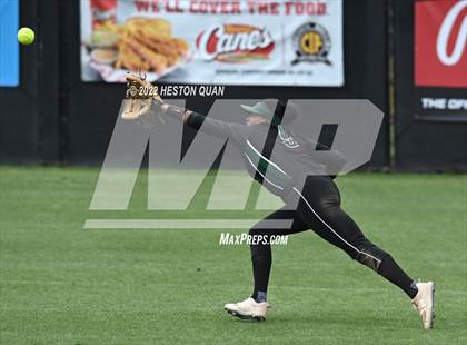 Thumbnail 3 in Bonita vs. Tesoro (CIF-SS D3 Final) photogallery.